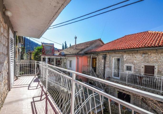 House for sale, Lepetane, Tivat