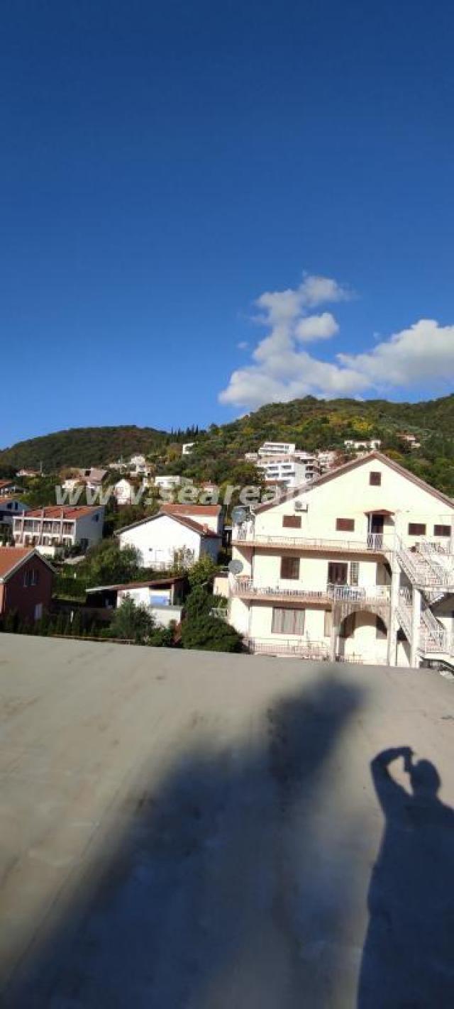 Great opportunity to buy a house on the sea in Montenegro, Donja Lastva, Tivat, Montenegro