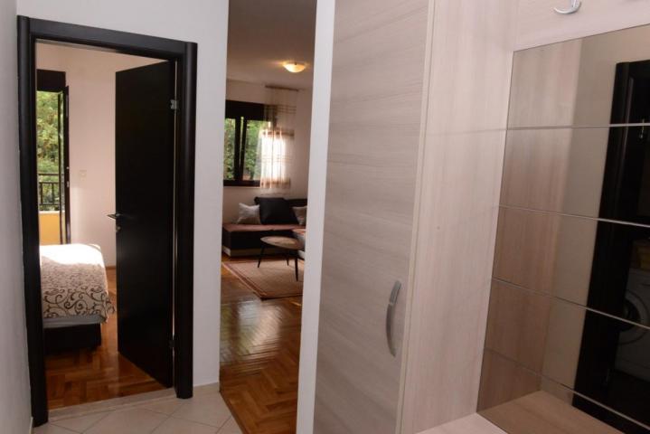 Modern 1-bedroom apartment in an excellent location in Budva for sale