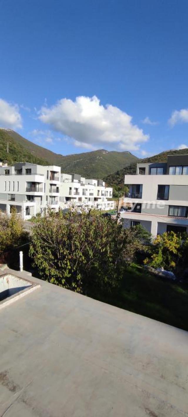 Great opportunity to buy a house on the sea in Montenegro, Donja Lastva, Tivat, Montenegro