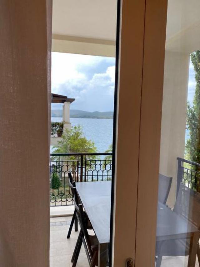 Luxury 1-bedroom in Porto Montenegro