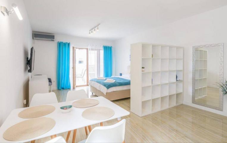 Apartmen with beautifull view at sea, Tivat