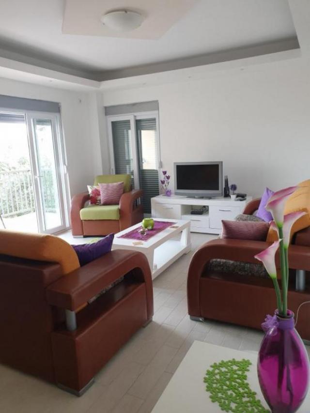 Sale of spacious apartment 83m2 with sea view, Budva, Petrovac