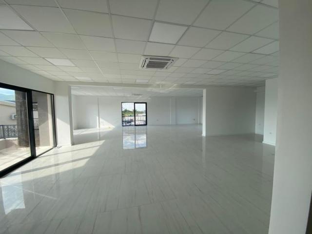 New commercial space in Radanovići (New Construction)