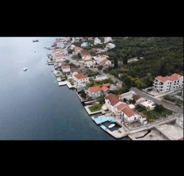 A house on the seashore with a beautiful view in Bogisici, Tivat is for sale