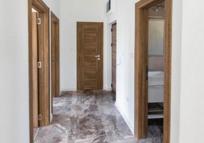 Three-bedroom apartment, Tivat