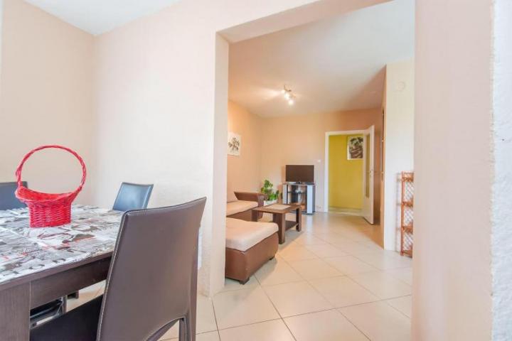 Two bedroom apartment for sale in Sveta Vraca, Kotor