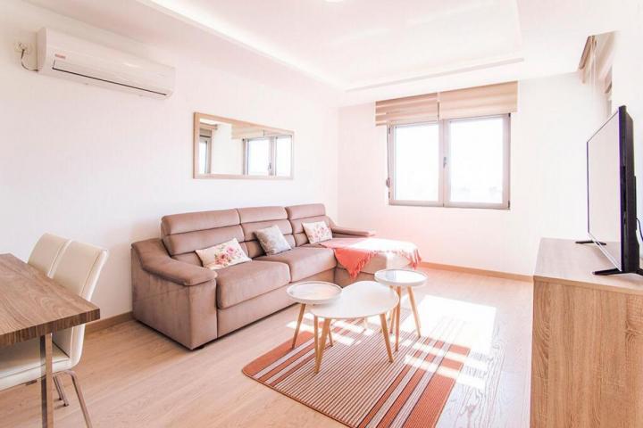 One-bedroom apartment for rent-Tivat