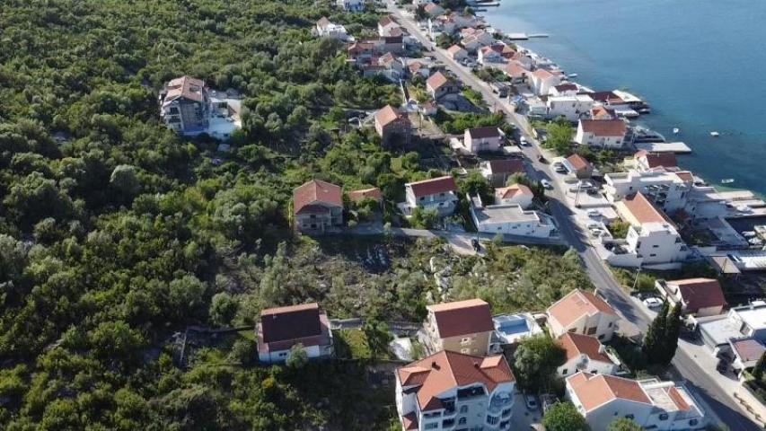 Urbanized plot in Radovići near the sea