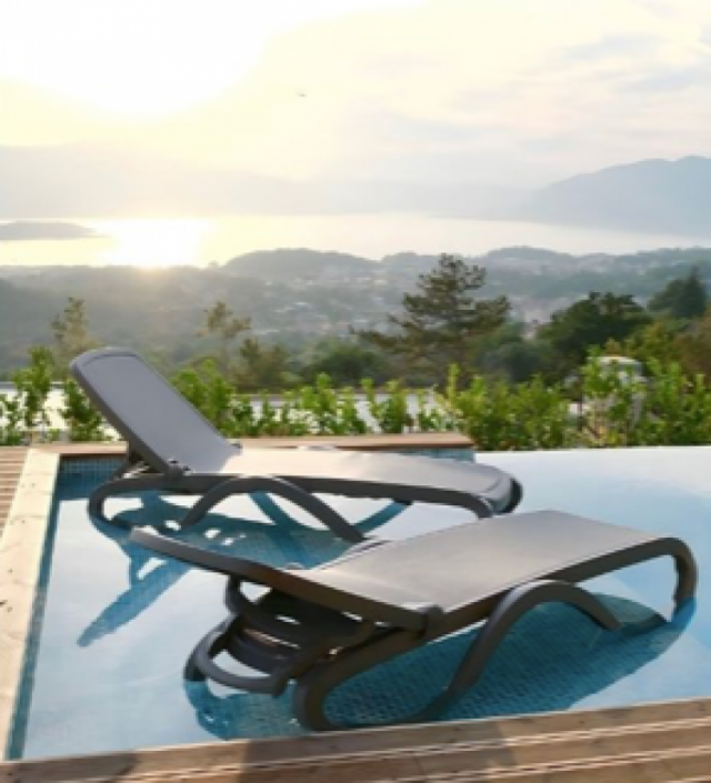 Luxurious home 176 m2 for sale, panoramic view, Tivat