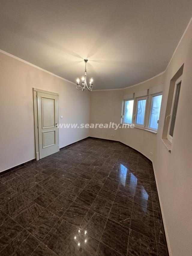 Apartment 73m2, Hladna Uvala, Bar