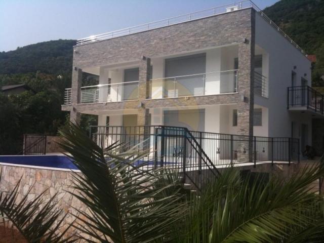 Beautiful villa with sea view in Kubor, Herceg Novi - Montenegro