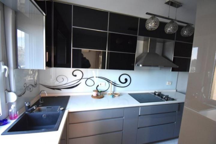 Two-bedroom long-term rent-Tivat