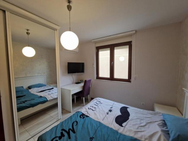 One-bedroom apartment for rent-Tivat