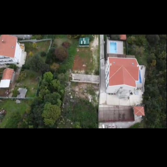 An urbanized plot in an excellent location in Bogisici, Tivat is for sale