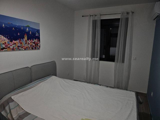 Two bedroom apartment 64m2 in Tivat, Seljanovo