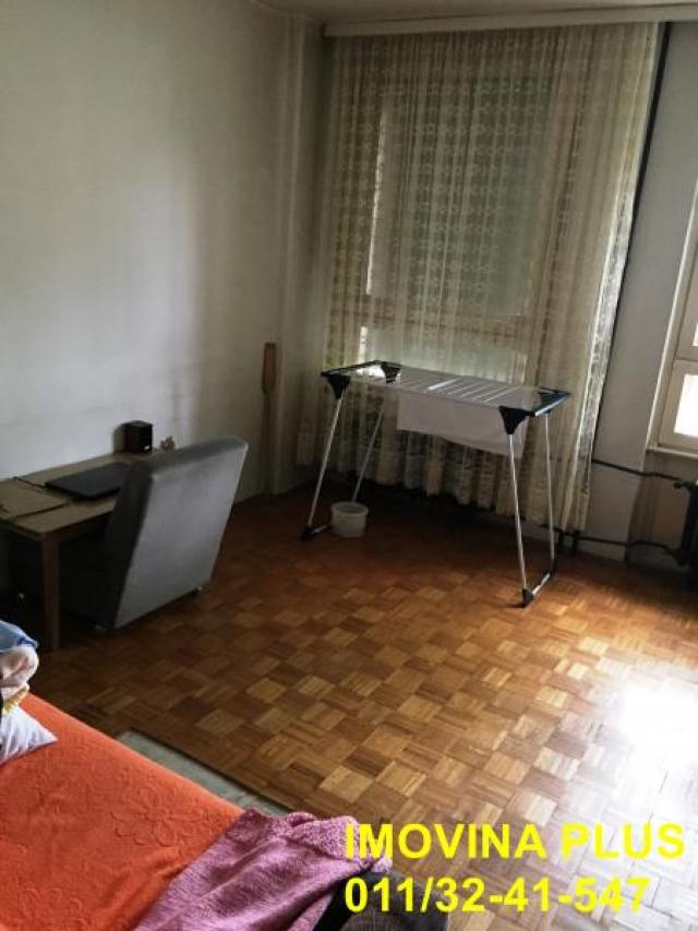 Zemun, Nova Galenika - Jovana Stojsavljevića, 83m2