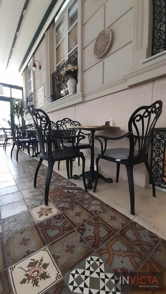 Novi Sad, restoran-hotel, centar