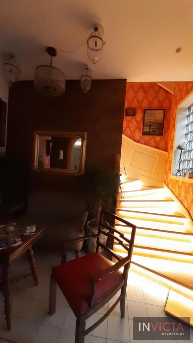 Novi Sad, restoran-hotel, centar