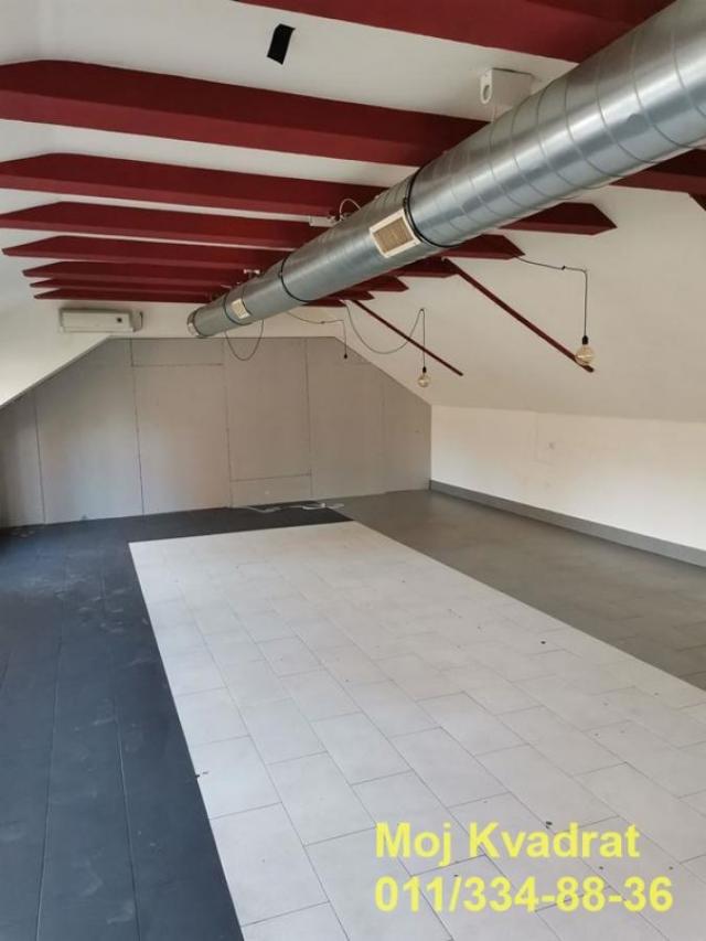 Zvezdara, Cvetkova pijaca - Bulevar kralja Aleksandra, 100m2