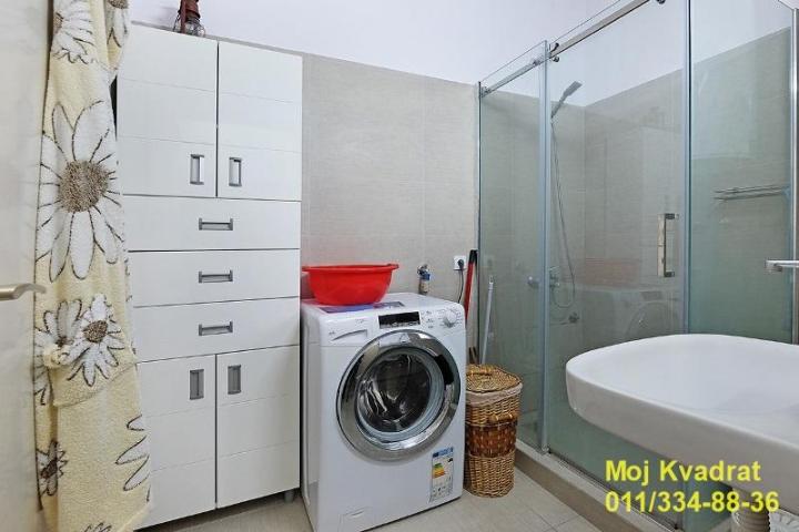 Palilula, Palilulska pijaca - Stanoja Glavaša, 74m2