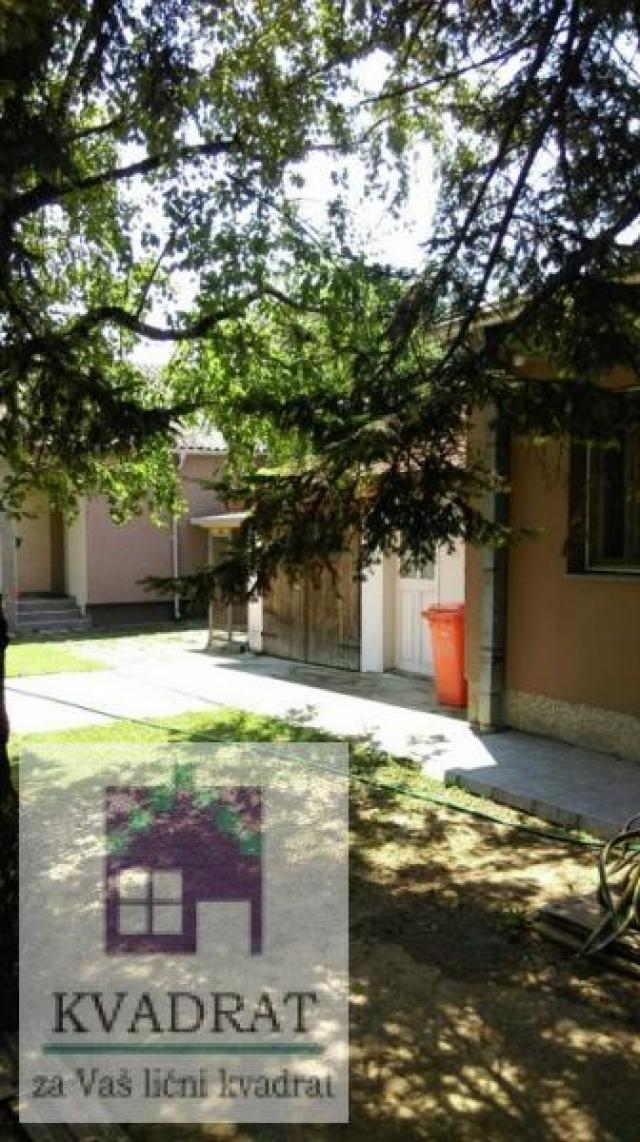 Kuća 92 m², 3, 97 ari, Obrenovac, centar – 150 000 €