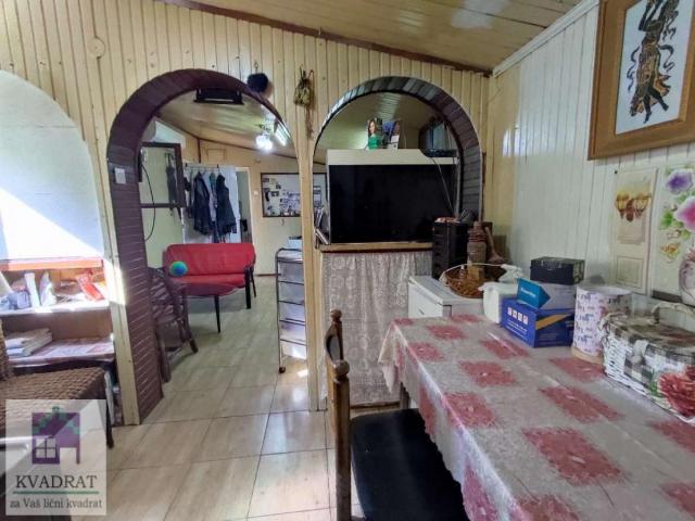 Kuća 90 m2, 5, 6 ari, Obrenovac, Zvečka –75 000 €