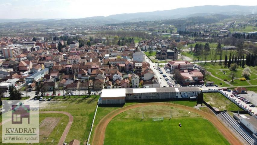 Poslovni prostor 219 m², Požega – 145 000 €