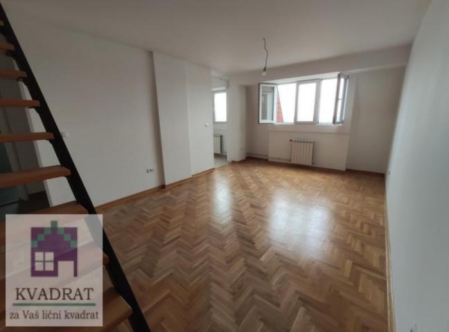 Dupleks stan 78 m², IX sprat, Obrenovac – 78000 €