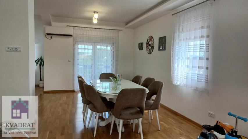 Petosoban stan 162 m², III sprat, Obrenovac, Rojkovac – 262 000 € (NAMEŠTEN) (PARKING MESTO)