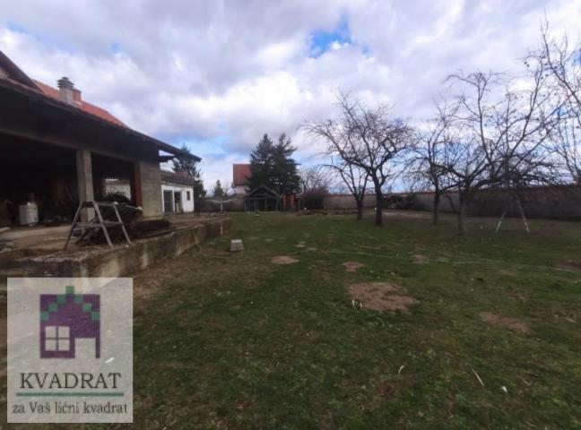 Stambena kuća 182 m² + Pk, 66, 15 ari, Obrenovac, Dren – 180 000 €