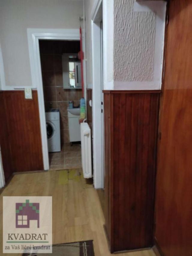 Dvoiposoban stan 77 m², IV sprat, Obrenovac, centar – 93 000 €