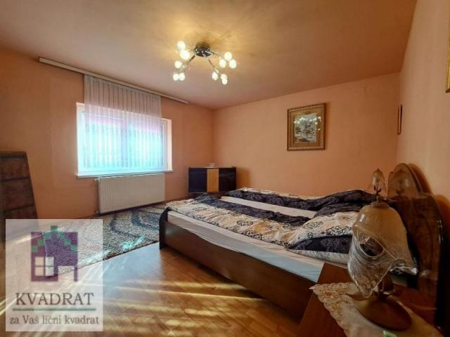 Kuća 268 m², 7, 73 ara, Ub – 255 000 €