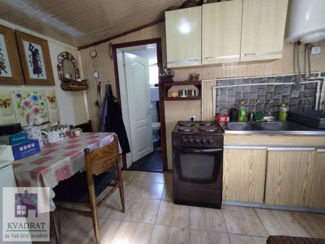 Kuća 90 m2, 5, 6 ari, Obrenovac, Zvečka –75 000 €