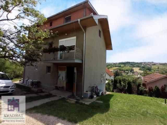 Kuća  250 m², 7 ari, Obrenovac, Barič – 150 000 €