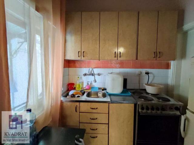 Kuća 90 m2, 5, 6 ari, Obrenovac, Zvečka –75 000 €