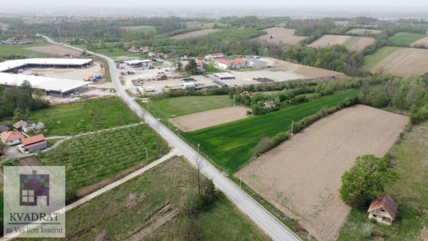 Građevinski plac 2, 4 ha, Ub – 264000e