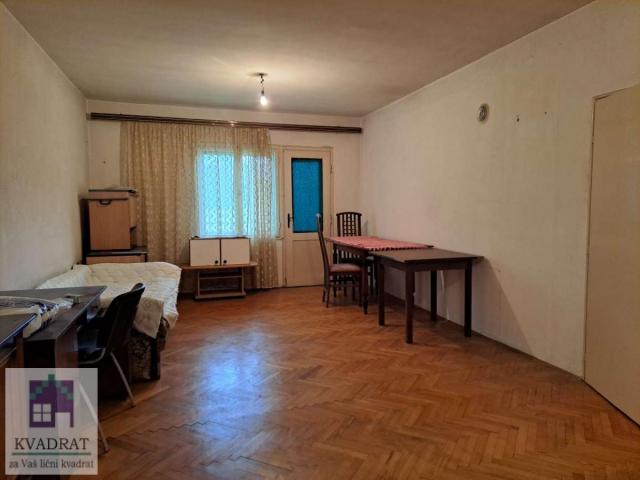 Kuća 186 m², 7 ari, Obrenovac, Mislođin - 68 000 €