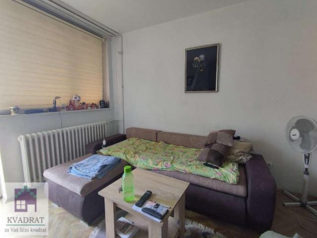 Dvoiposoban stan 77 m², IV sprat, Obrenovac, centar – 93 000 €