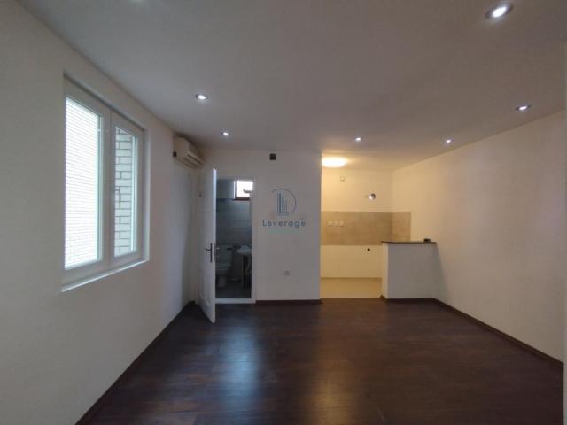 Duplex, Zemun, Rade Končara, 87 m2