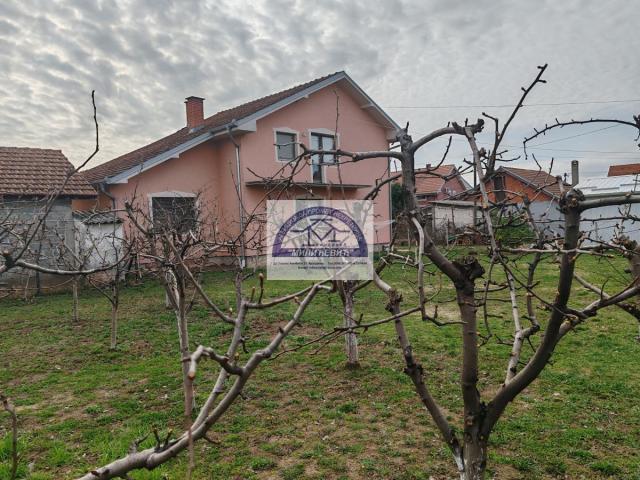 Prodaja, Kuća, 250m2 , Višnjak