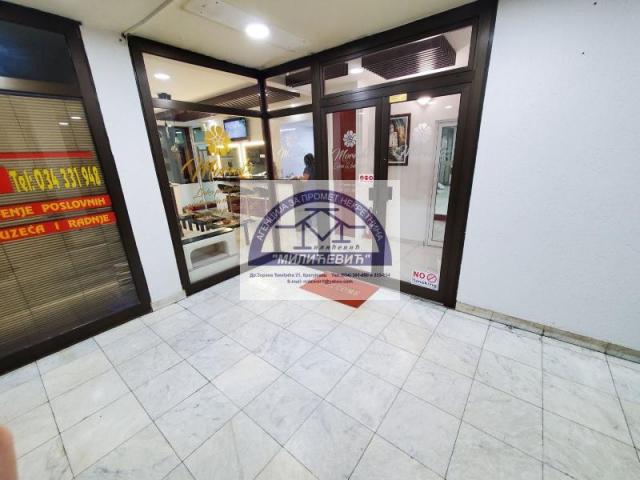 PRODAJE SE KOMPLETNO OPREMLJEN SPA and BEAUTY STUDIO U STROGOM CENTRU GRADA, GLAVNA ULICA 066301680