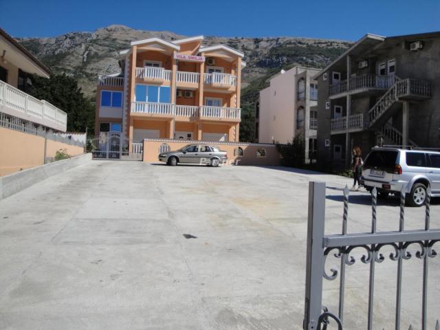 Vila 650 m2 Sutomore