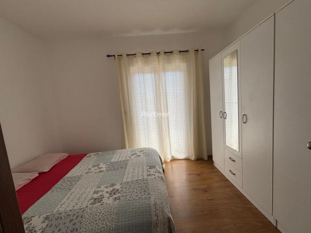 Lux kuca sa 9 apartmana