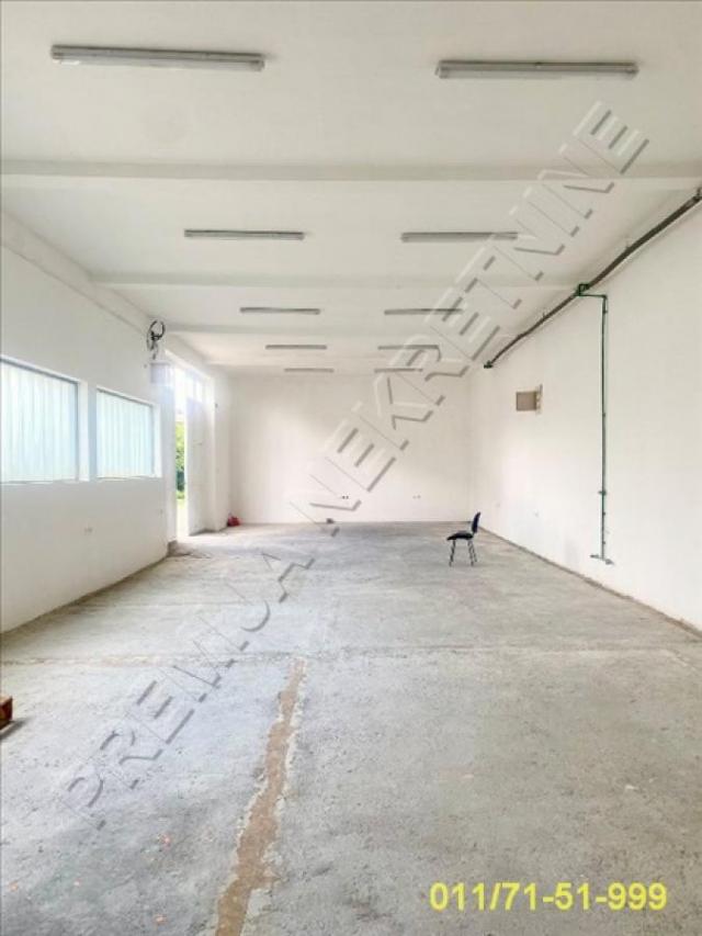 Mali Mokri Lug, Narodnog fronta, 130m2+40m2