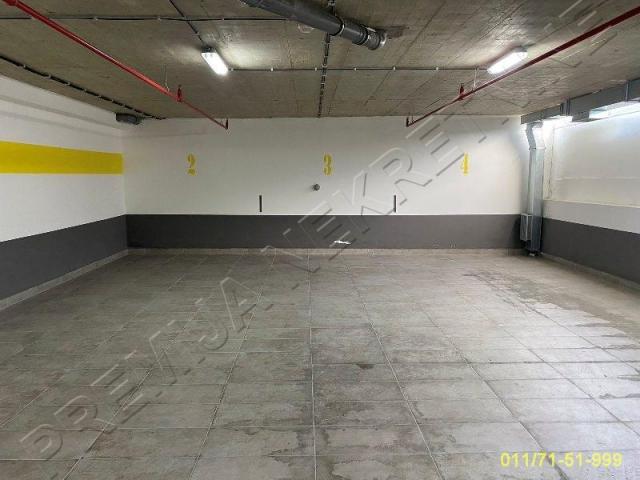 Garažno mesto, Voždovačka crkva, Vojvode Stepe, 13m2-17m2