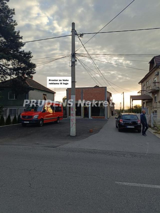 Lokal Sremčica, 200m2 , izdavanje