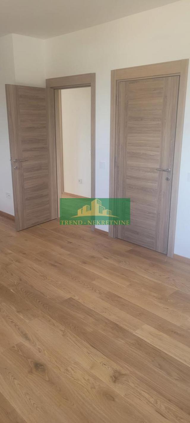 URBANA VILA! ALIBEGOVAC!! 92M2-ODLIČAN!!!! 180000E SA PDVOM!