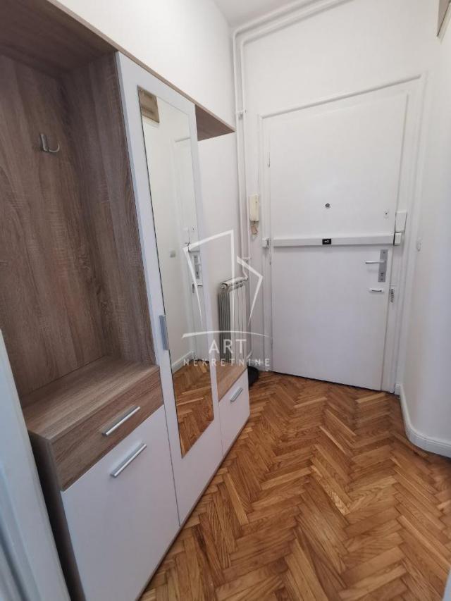 Vračar, centar 54m2 ID#4424