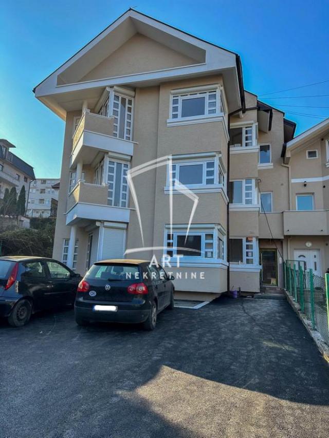 Karaburma, novogradnja, lux 66m2 ID#6636